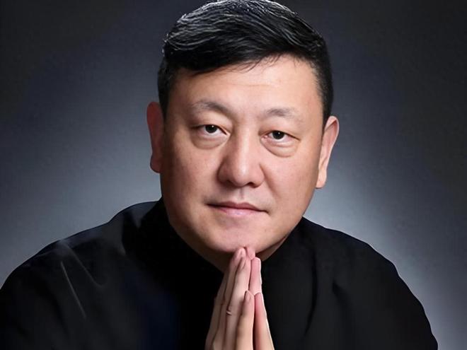 韩磊事件后续：女方账号内容被下架清空，韩磊已报警，将发布声明
