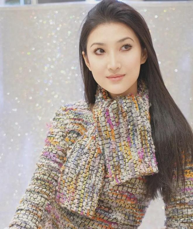 京城四少汪雨再婚！女方官宣甜喊嫁给爱情，双方相差18岁