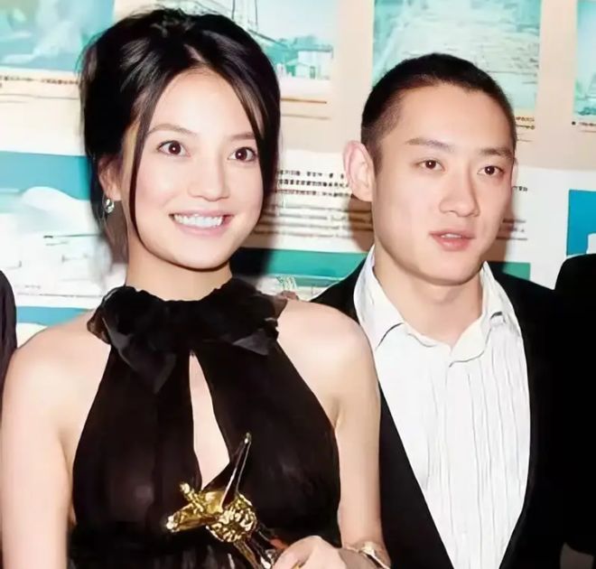 京城四少汪雨再婚！女方官宣甜喊嫁给爱情，双方相差18岁