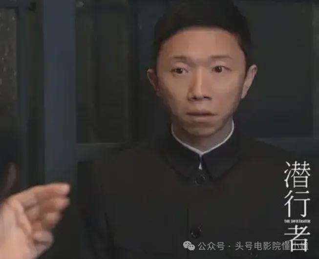 张嘉益13年前身边的男孩，火了！《生万物》里坏透，《归队》换脸