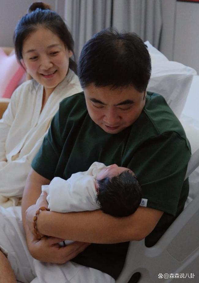 乔杉妻子莫丹官宣三胎得子