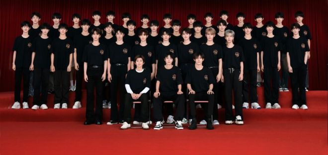 十二年，我们怎么看TFBOYS和时代少年团？