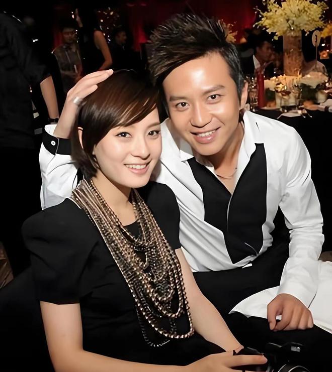 24小时5个瓜！顶流赌博，网红骗婚，国民女星老公出轨，个个离谱