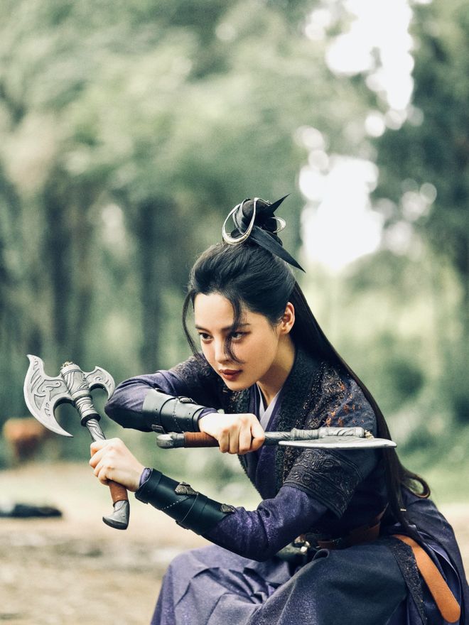从鹤岗女孩到威尼斯影后，辛芷蕾不服输的人生到底有多带感