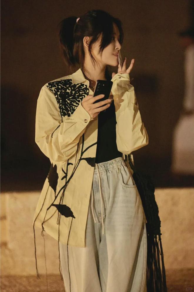 从鹤岗女孩到威尼斯影后，辛芷蕾不服输的人生到底有多带感