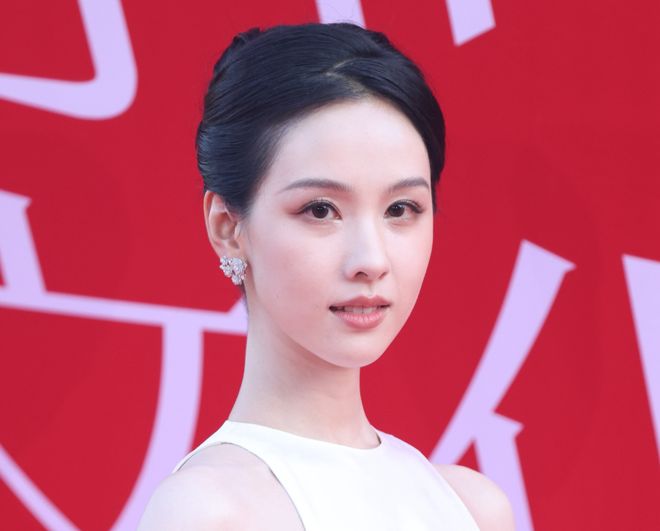 红毯上40+女星状态，有姐弟恋有单亲妈妈，过得好不好写在脸上