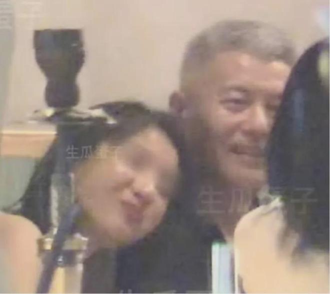 那英的婚姻，也塌了