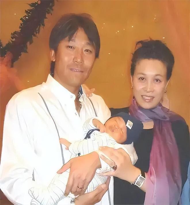 那英的婚姻，也塌了