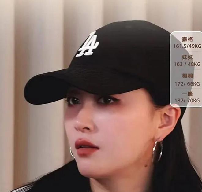 车澈离婚风波愈演愈烈？乃万自证清白，李嘉格直播戴绿帽被误读