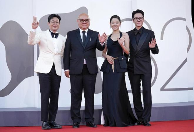 独家｜专访导演蔡尚君：芷蕾实至名归，颂文无冕之王