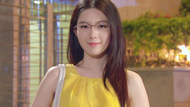 又一演员走上李嘉格后路，知名港星官宣离婚成功，老公不愿意生娃