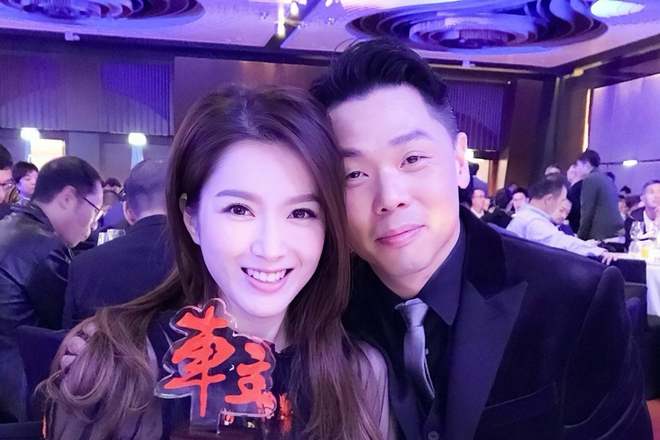 又一演员走上李嘉格后路，知名港星官宣离婚成功，老公不愿意生娃