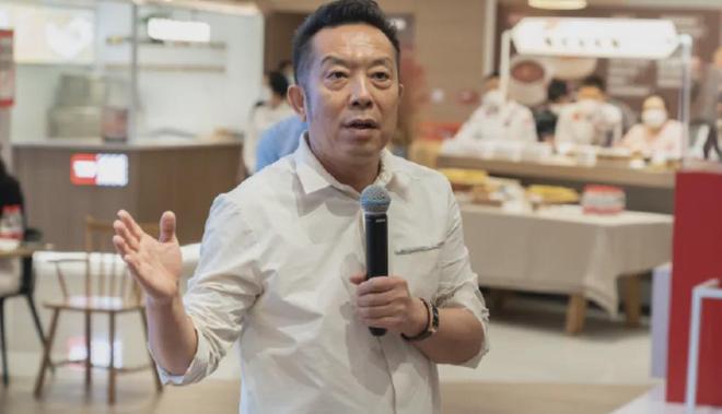 贾国龙摊上事了！罗永浩正式宣战面谈，若应战恐成下一个王自如