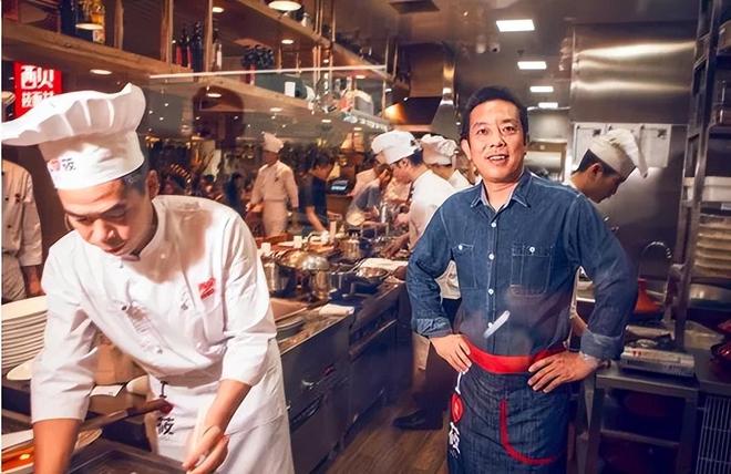 贾国龙摊上事了！罗永浩正式宣战面谈，若应战恐成下一个王自如