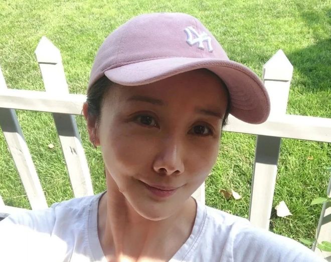 孙菲菲离婚内情：为挽救婚姻做亲子鉴定，富商老公舍不得买葡萄干