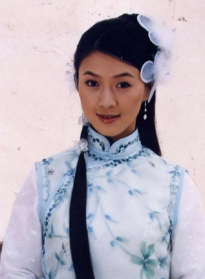 21岁成名，31岁嫁富豪，40岁身家百亿，田海蓉如今过得怎样了？