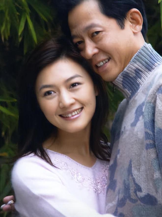 21岁成名，31岁嫁富豪，40岁身家百亿，田海蓉如今过得怎样了？