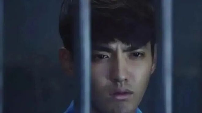 吴亦凡在里面没了？辛芷蕾被前老板抹黑？陈晓被业内利用？苏永康戒毒内鱼捞金？女爱豆背后耍阴招？
