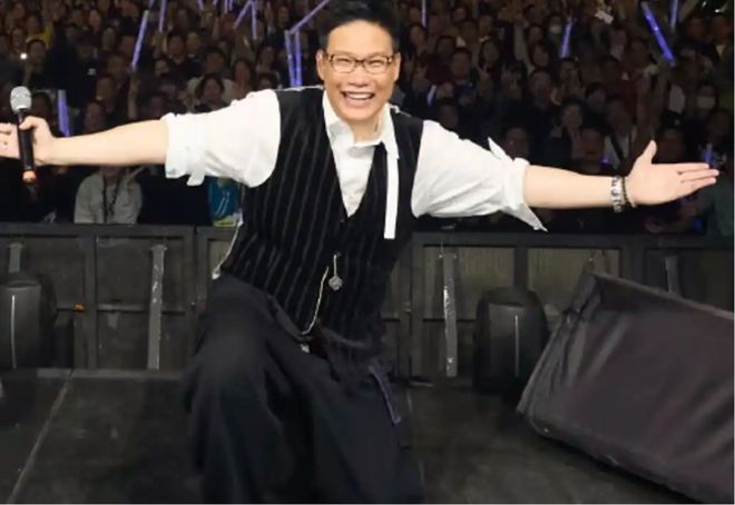 吴亦凡在里面没了？辛芷蕾被前老板抹黑？陈晓被业内利用？苏永康戒毒内鱼捞金？女爱豆背后耍阴招？