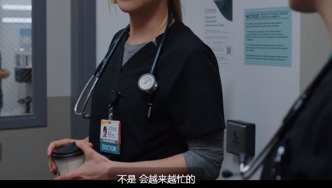 年度美剧之冠，9.5分，艾美最高奖！