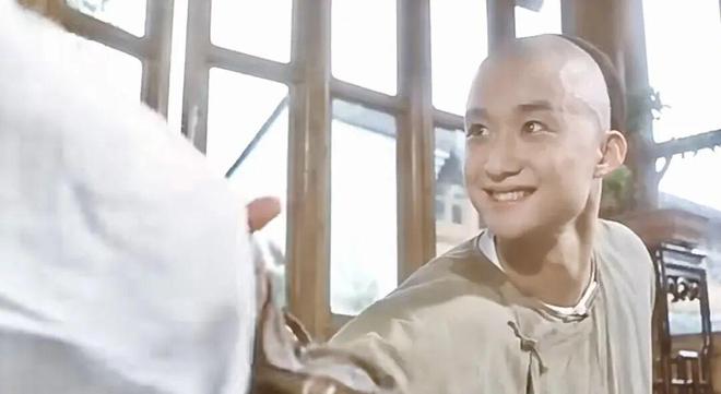 被骂的吴京，没有后视镜
