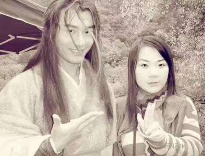 因黄晓明投身公益，这个川妹子直面明星难题