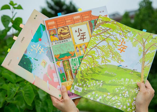 15岁王诗龄亮相英国王室聚会，网友：李湘的富养剧本赢麻了