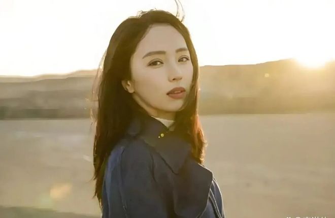 林允儿辱华被骂？董璇签婚前协议？陈紫函被戴向宇催生？林一刘些宁恋情？耍大牌女星太作妖？
