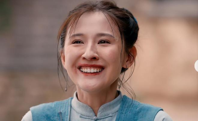 灼灼韶华收视反超生万物？热依扎演技封神，剧情爽到飞起！