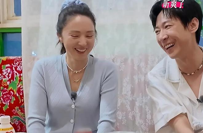 张维伊想婚后财产合并，董璇清醒婉拒：我每分钱都有小酒窝的名字