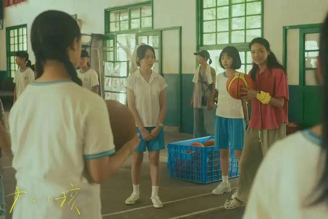 舒淇凭首作《女孩》拿下最佳导演，发言中特别提到丈夫冯德伦，但最感谢的人竟是他！