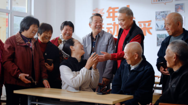 霞光映山河 银发绽芳华——2025重阳特别节目以群众为主角绘就银龄时代新图景