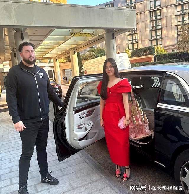16岁王诗龄庆生 从劳斯莱斯豪车上走下来