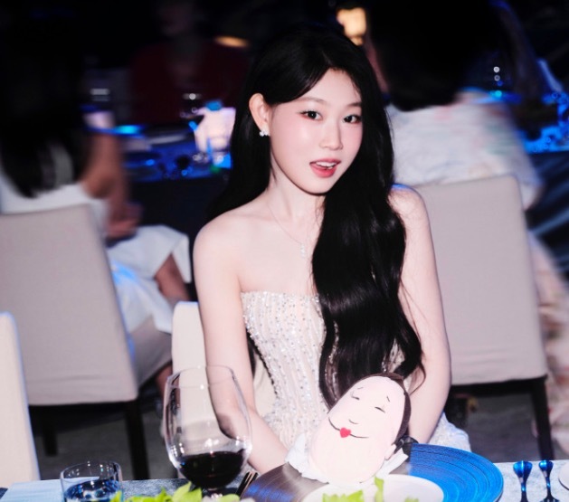 沈佳润造型师审美 又独特又明媚