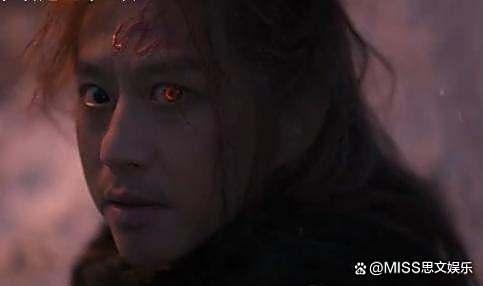 邓超在《刺杀小说家2》中演爽了 赤发鬼对味