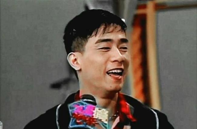 应采儿一对儿子曝光，被赞“人生赢家”：当年没选向佐，太精明了 爸爸的基因太强大了！