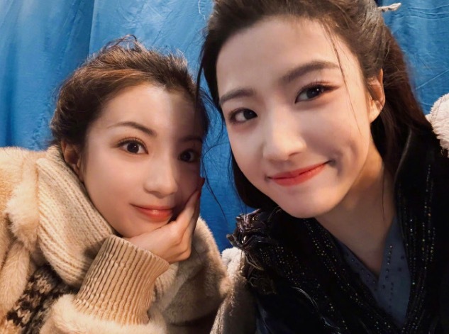 张雅钦对卢昱晓的偏爱藏不住了 被称“治愈系闺蜜”代表