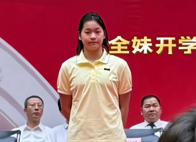全红婵妈妈谈是否到比赛现场 回应展现高情商