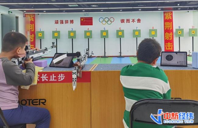 激光射击是个啥生意 降低门槛吸引家长青睐