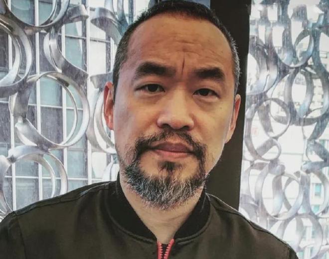 52岁男星赔了3.8亿！沉迷炒币不愿脱身，网友直言很难有好下场