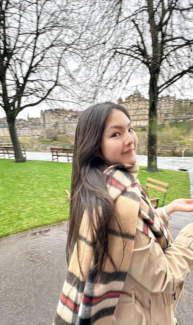 王诗龄被富养16年，李湘王岳伦离婚后仍合力托举，别人羡慕不来