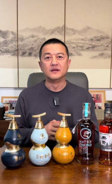 李亚鹏又离婚了，网友：“干啥啥不行，xx第一名”