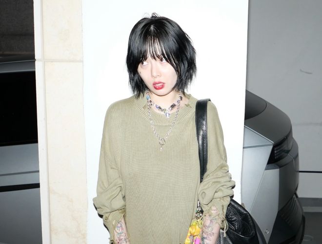 泫雅婚后状态越来越差，和丈夫同框一脸病容，社媒内容惹人担忧