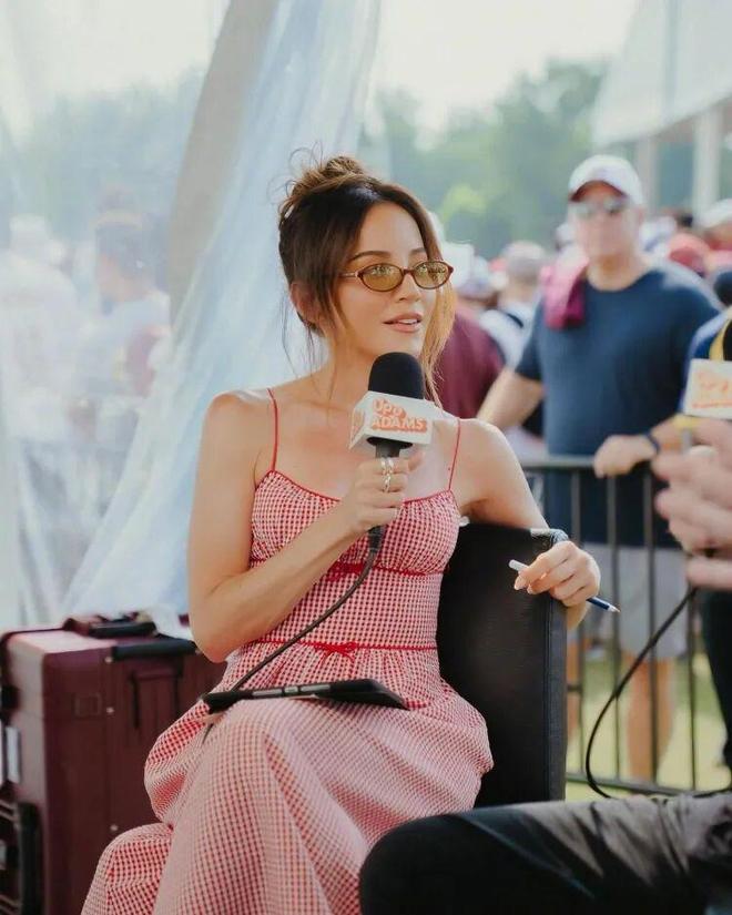 阿杜顿悟起飞了！公开邀约美女记者看球吃饭！