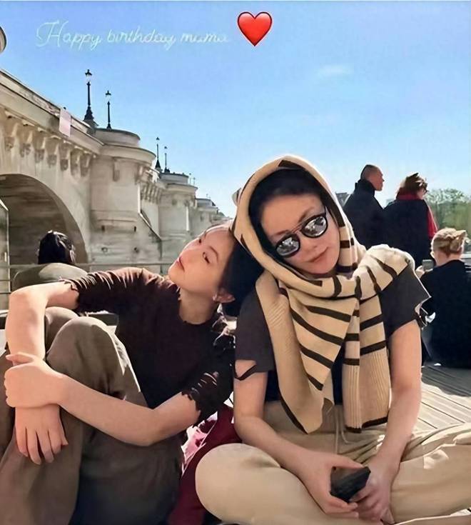 离婚12年，李亚鹏没想到，如今幸福的王菲已成为他高攀不起的存在