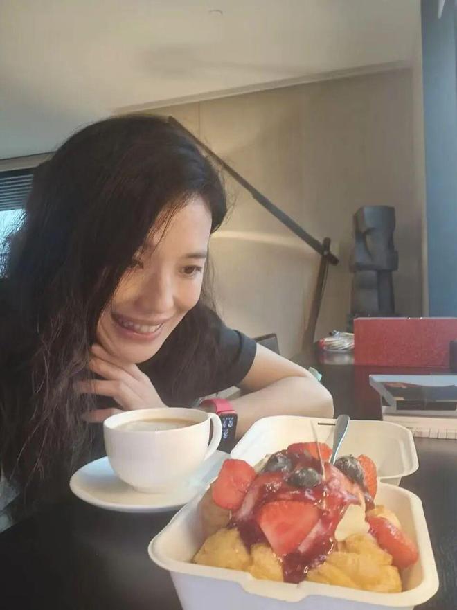 舒淇导演，一出手就赢麻了！