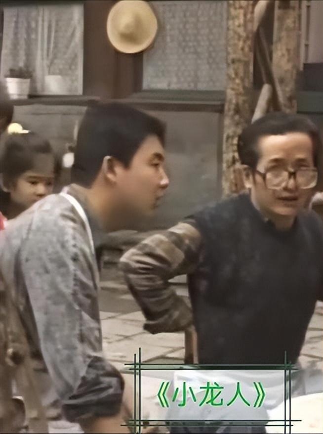 表面演员，实际是“国际反恐专家”！这位老戏骨，隐藏好深！