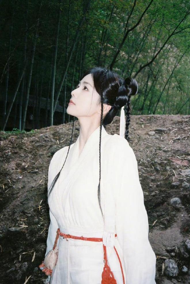 临江仙突然断更？于正亲自下场揭秘：后期没做完，还有7集没特效