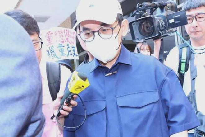 黄子佼为脱罪庭上卖惨！自曝离婚请求轻判，律师痛批毁掉别人一生