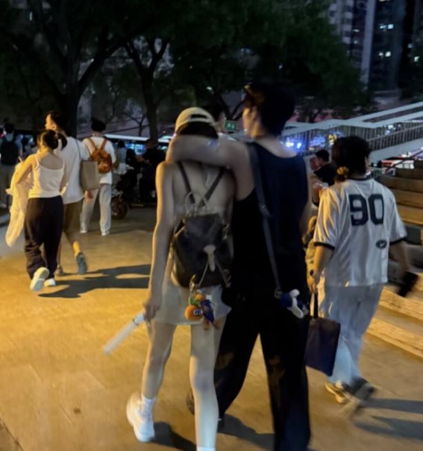 真情侣就是好嗑，短剧界有多少“因戏生情”的cp？